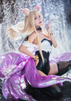 亚洲成a人片在线看-免费无删减在线播放